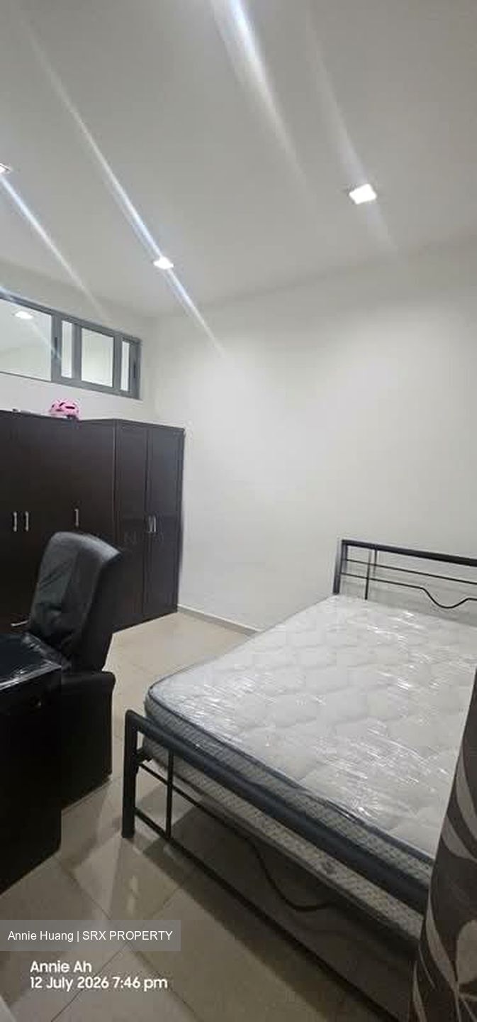Sembawang Hills Estate (D20), Terrace #598038771